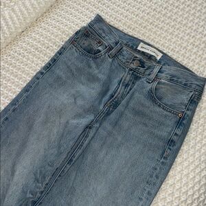 Aritzia Denim Forum Farrah Low Rise Jeans